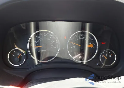 2016 Jeep Compass High Altitude Edition z USA, uszkodzony, nr VIN 1C4NJCEA4GD720040